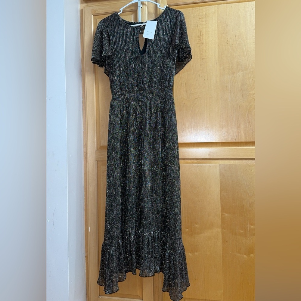 KENSIE Dress Size 8 Black Smocked Ruffled Keyhole Flutter Sleeve Fit + Flare NEW